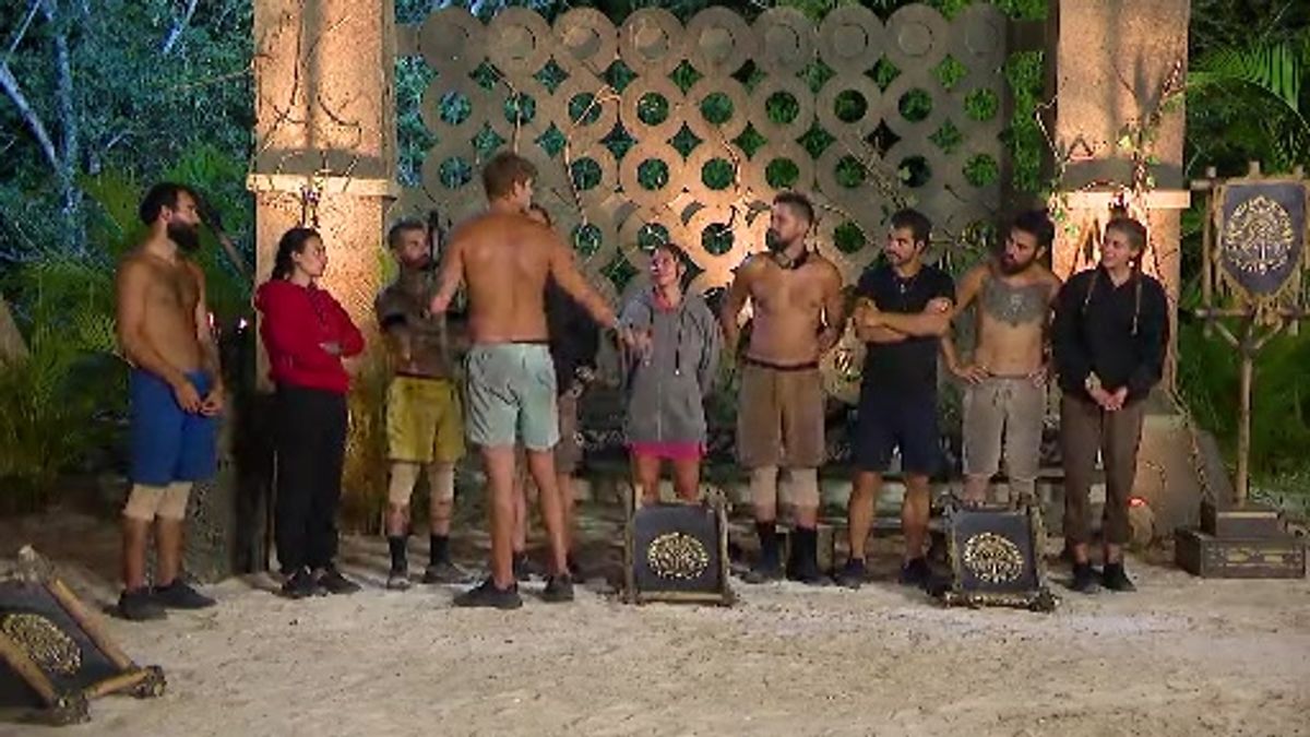 Survivor All Stars Aprilie Pl Ng Ca O Vit I Nu N Eleg De