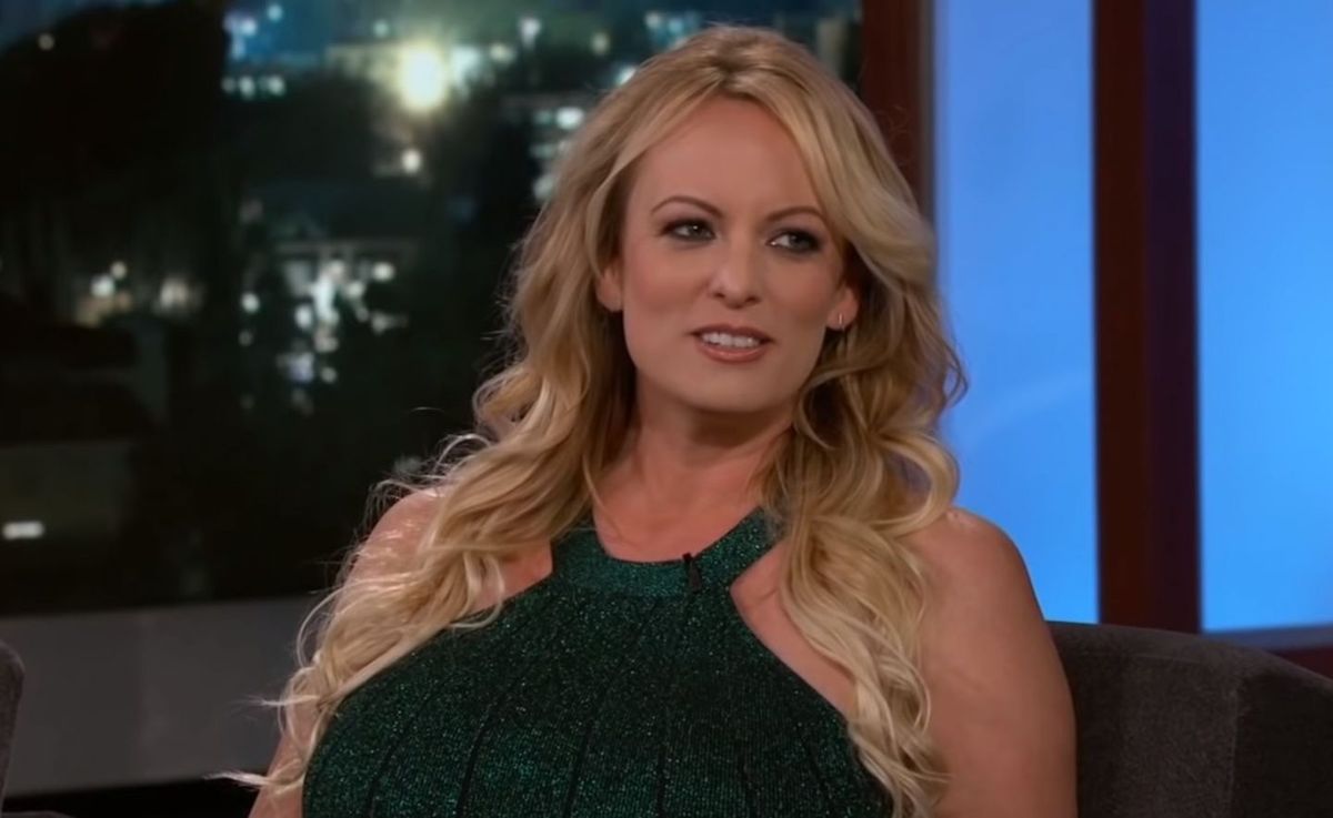 Stormy Daniels Obligat S I Pl Teasc Lui Trump De Dolari Ce