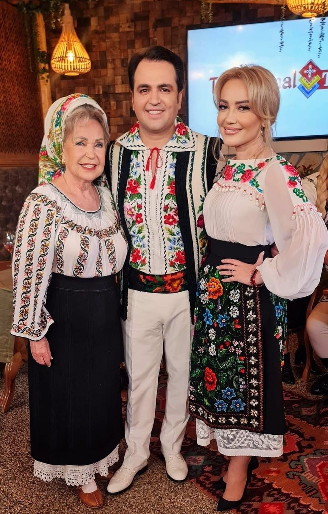 Adriana Ochișanu, Igor Cuciuc și Mioara Velicu