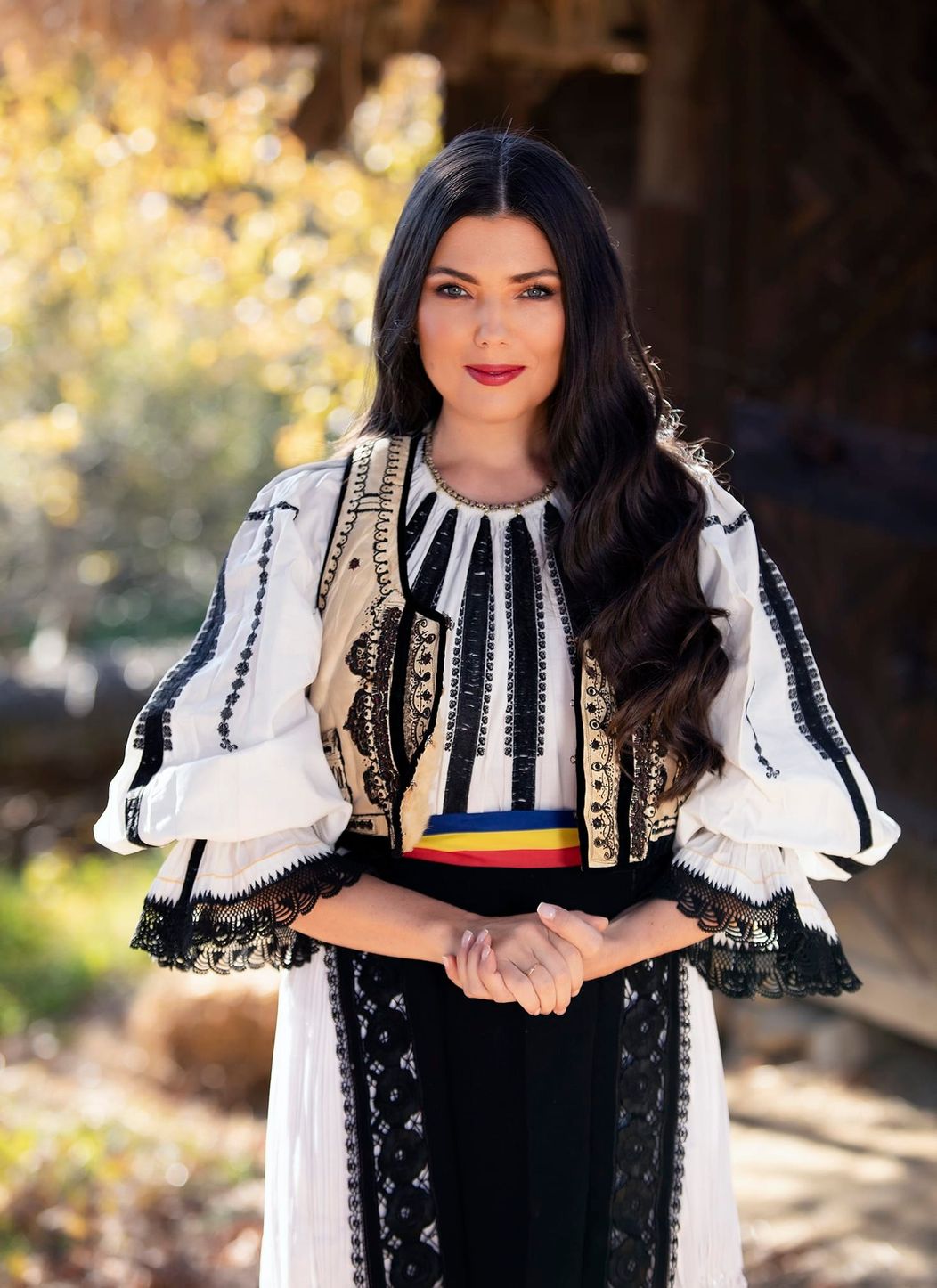 paula seling in port traditional