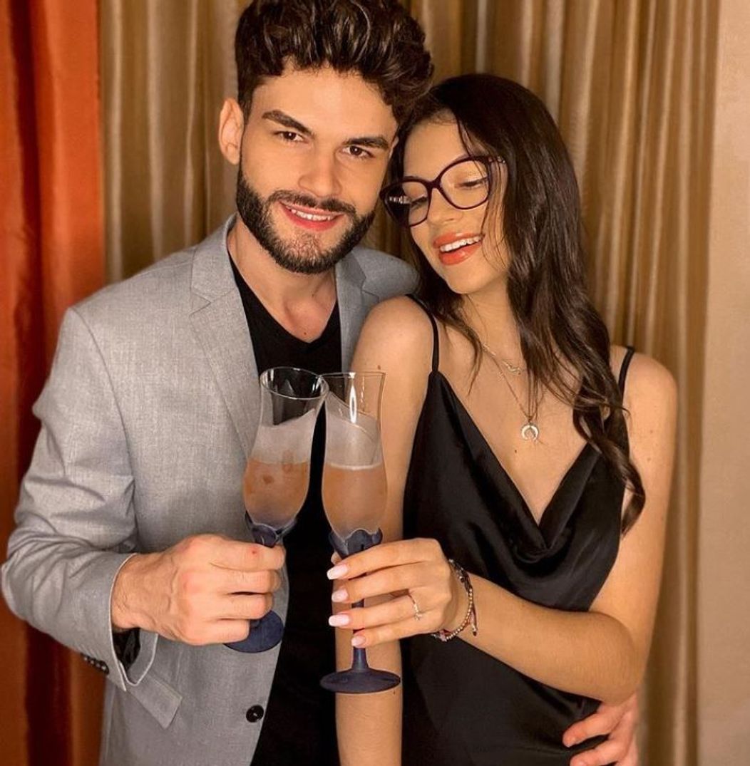 Cleopatra Stratan si Edward Sanda sarbatoresc 