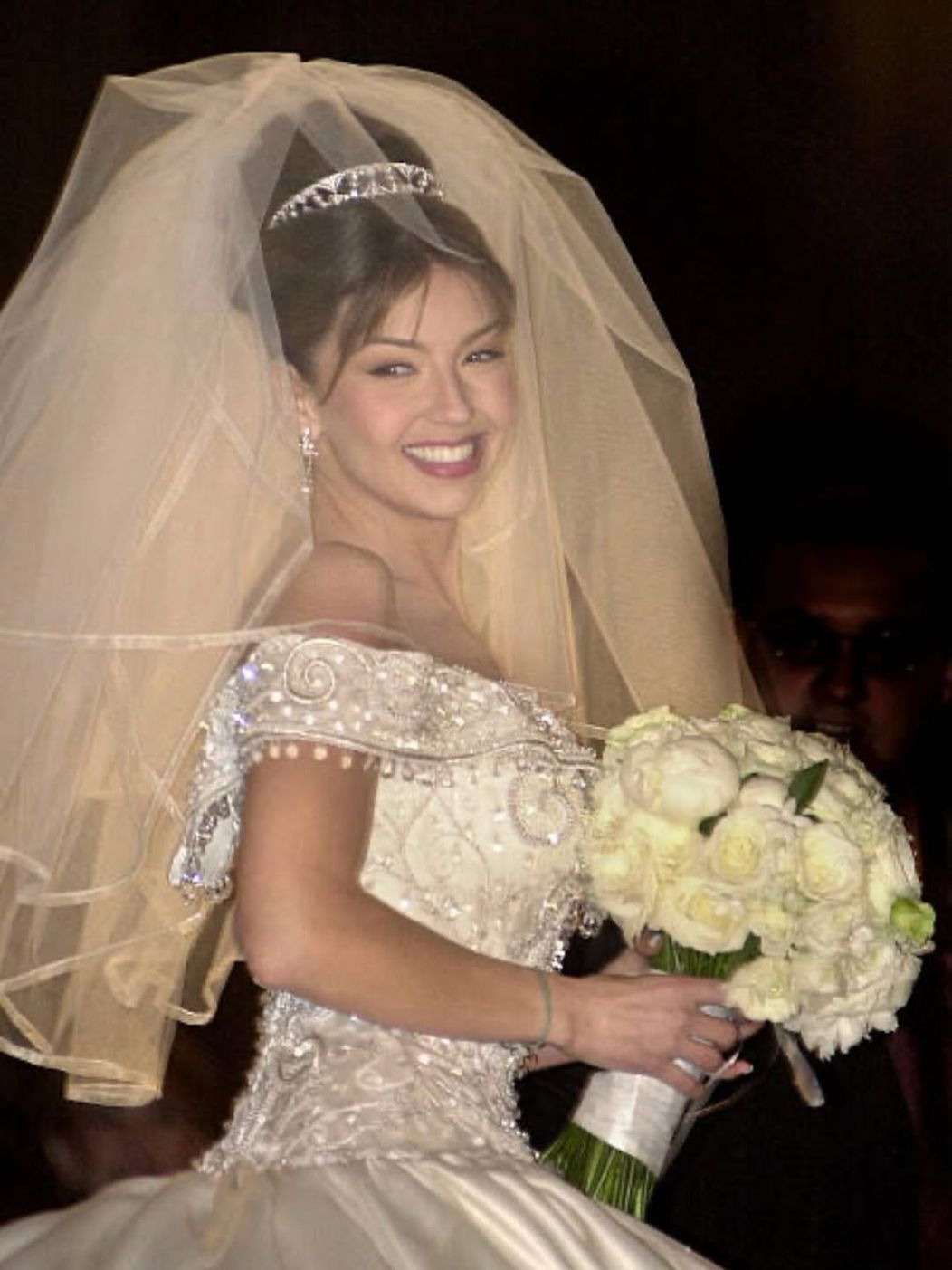HAPPY ANNIVERSARY @thalia ..You are my all my everything.. my light..My one and only true love . (6)