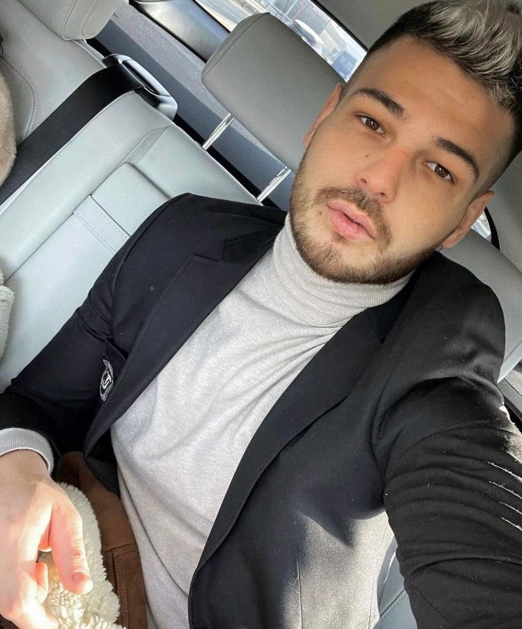 Razvan Botezatu 2