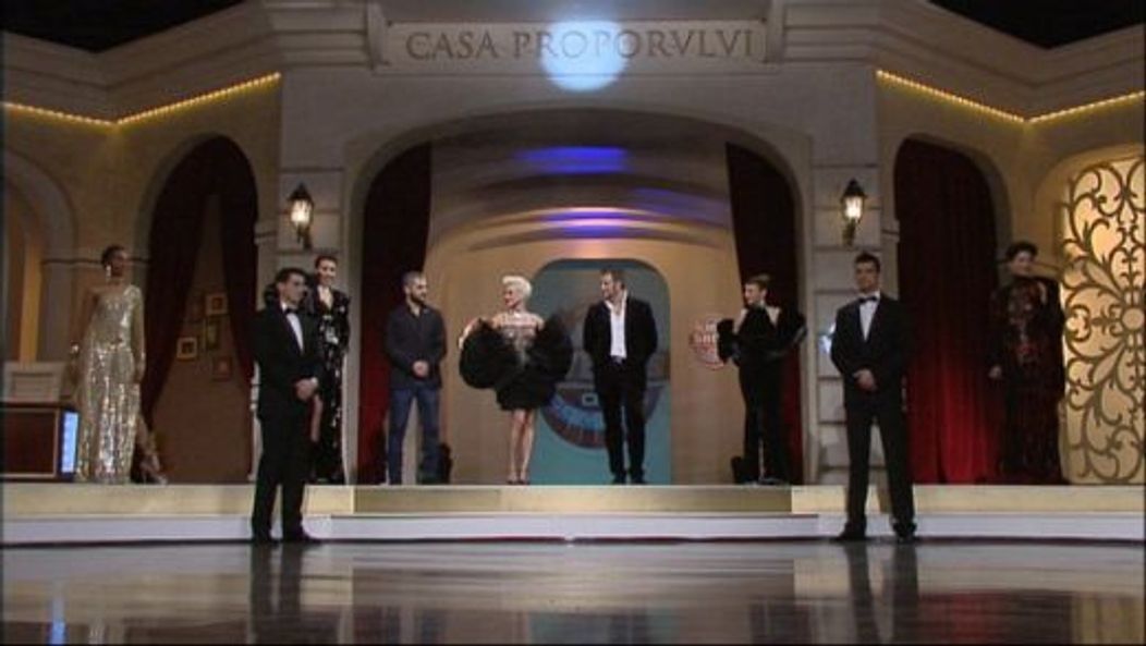 Divertis - Serviciul Roman de Comedie
