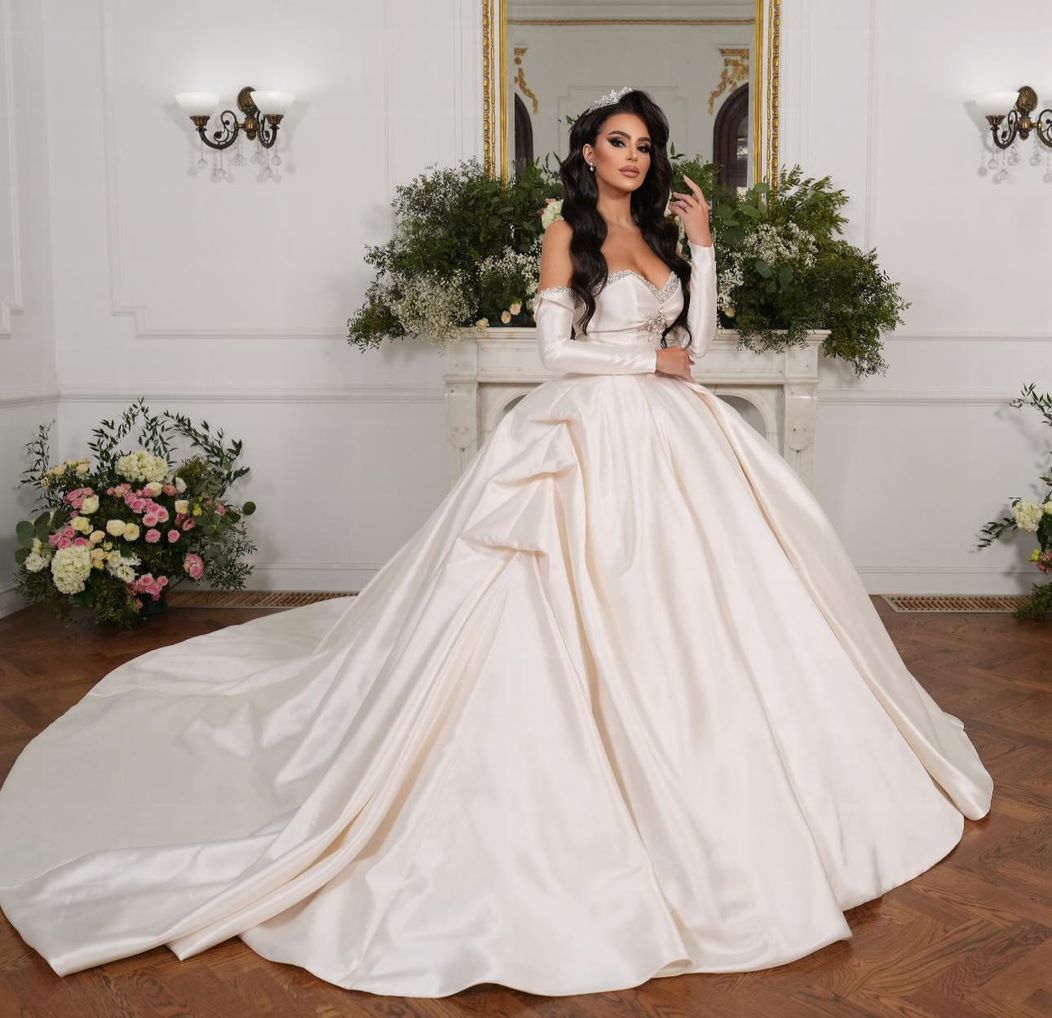 ada miss rochie mireasa2