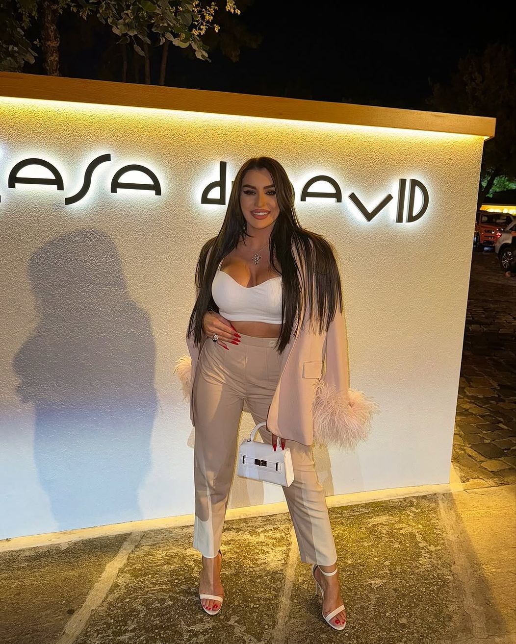 larisa  (13)