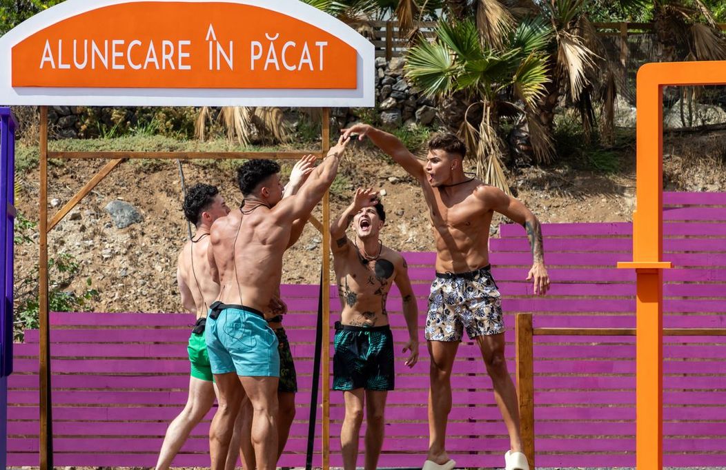 pacat 1