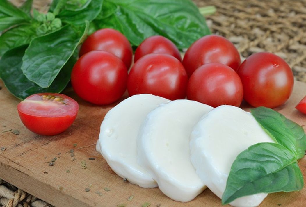 mozzarella-4040896_640