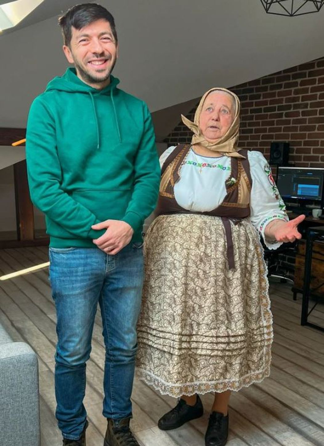 qwfweqf