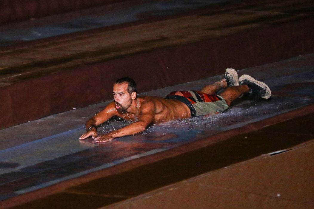 Finala Survivor România 2025. Cine este marele câștigător al premiului de 100.000 de euro „Acest trofeu a fost adjudecat” (10)