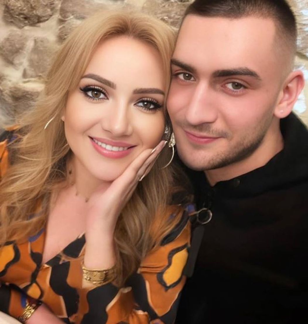 cristi si adriana ochisanu