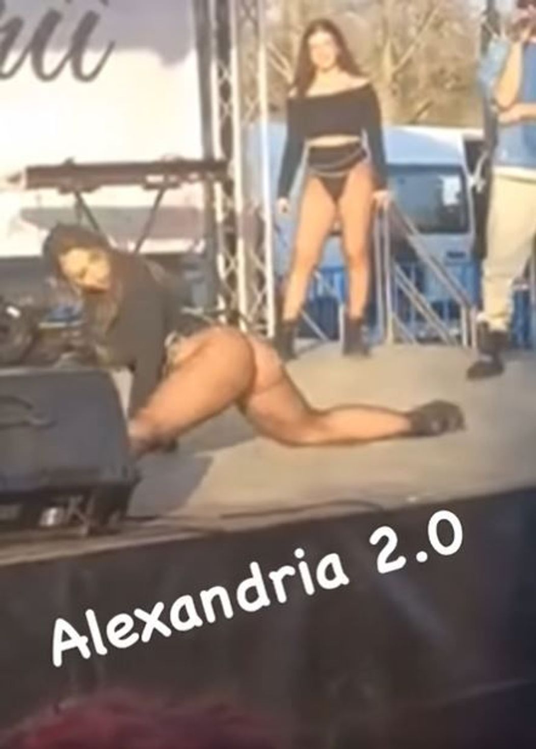 dans twerk Alexandria, Florii