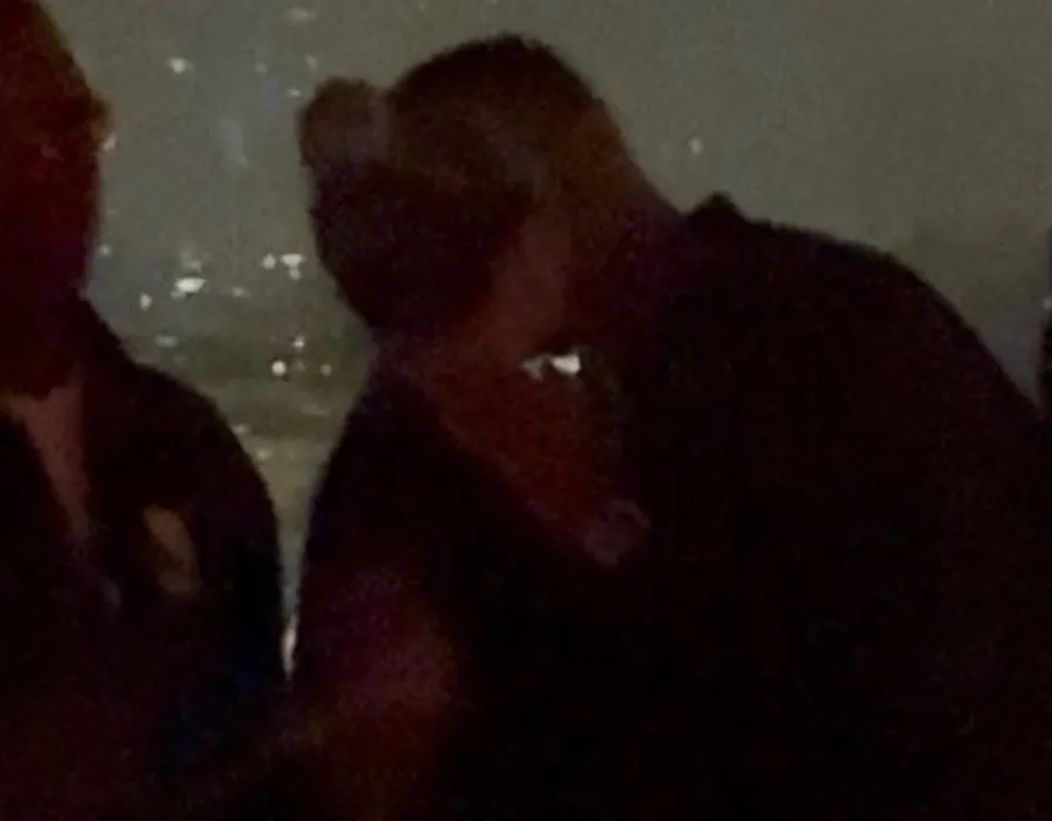 Kylian Mbappé și Ester Expósito