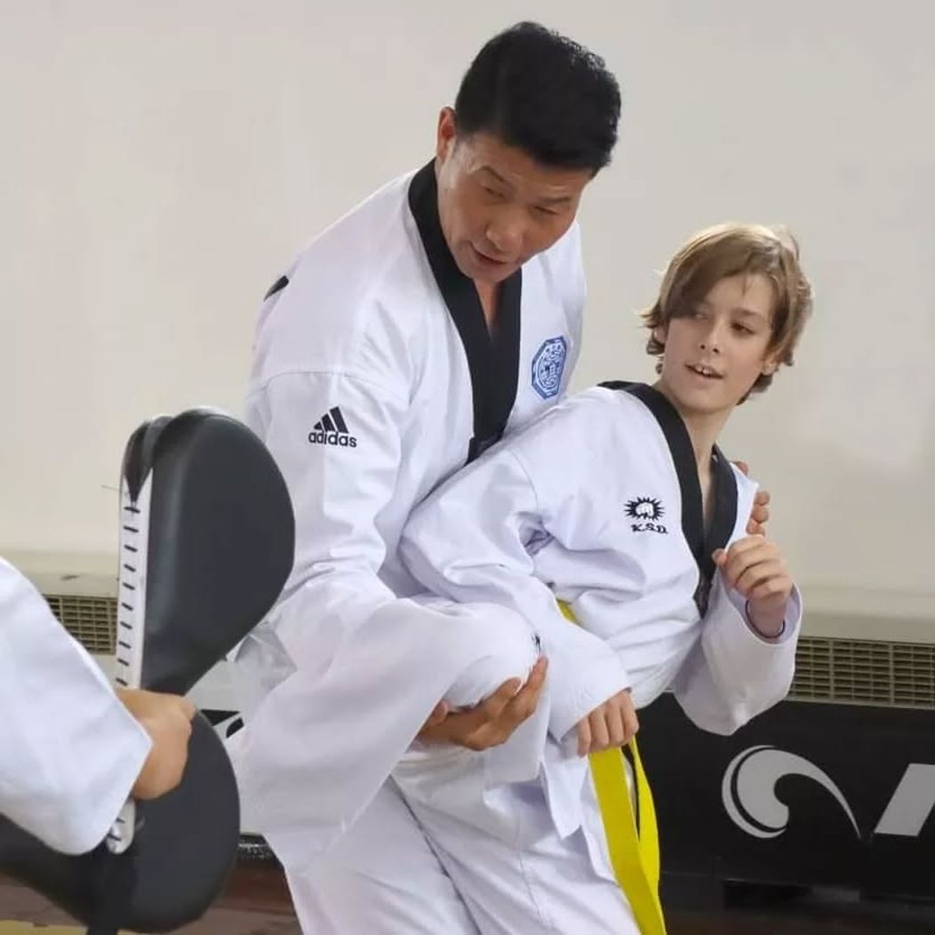Bulgarian Prince Learns Taekwondo in Kukkiwon On the 17th, Prince Simeon Hassan of Bulgaria vis (1)