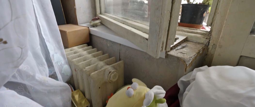 Povestea familiei Răceală din Bragadiru. Mama își crește singură fiica, deoarece tatăl nu a vrut să o recunoască „Nu s-a prezentat la opt înfățișări” (15)