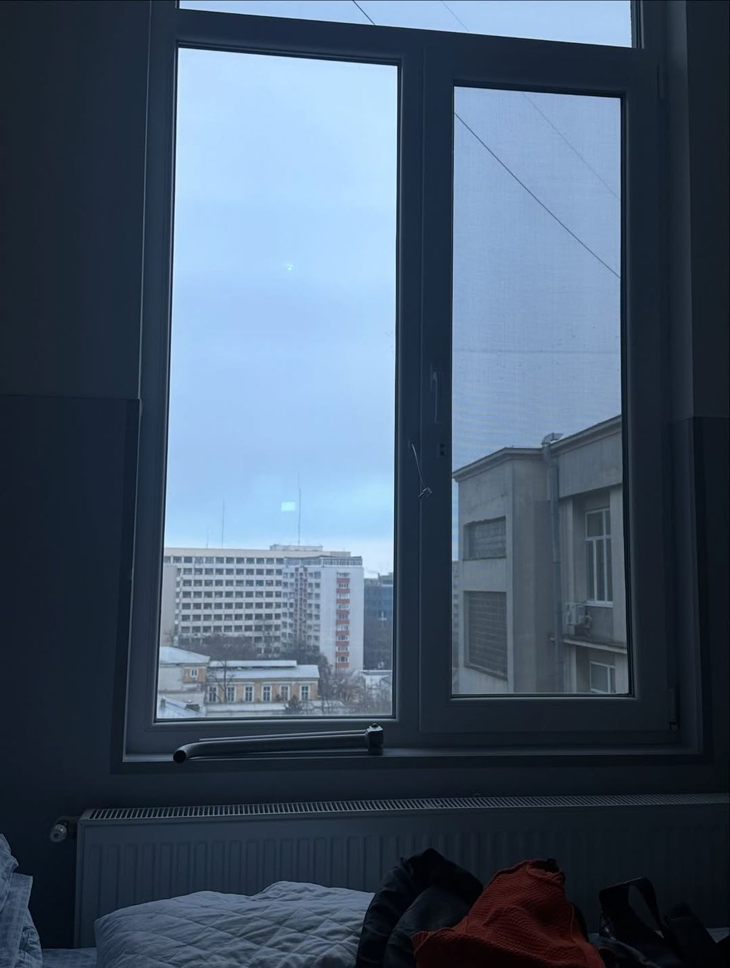 LIFE UPDATE- M-am gândit mult înainte să scriu mesajul ăsta… dacă să postez așa ceva sau nu, pen (1)