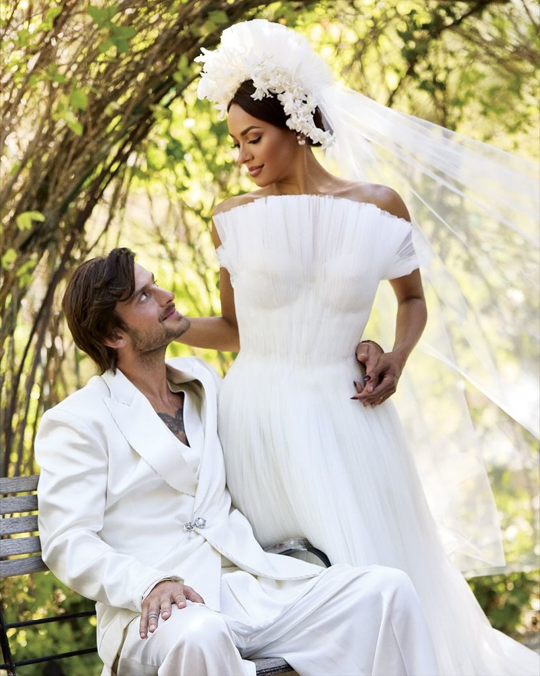 @chalet_tournesol by @valerie_von_sobel 🕊️Bryant and I decided to get married at the Chalet for (1)