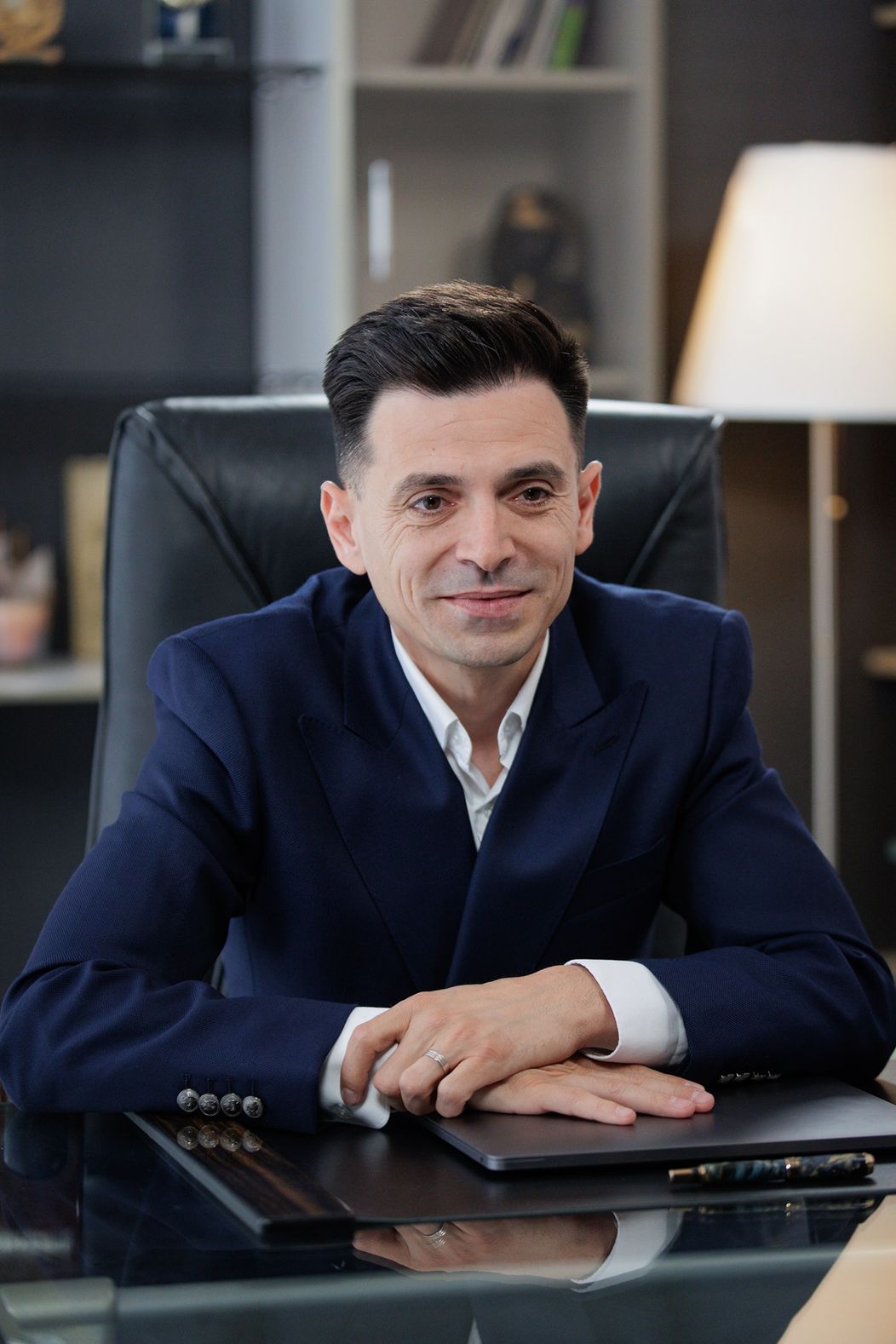 Marius Băzăvan, co-proprietar Bacolux