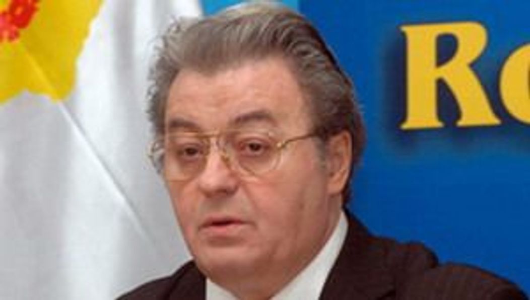  Corneliu Vadim Tudor