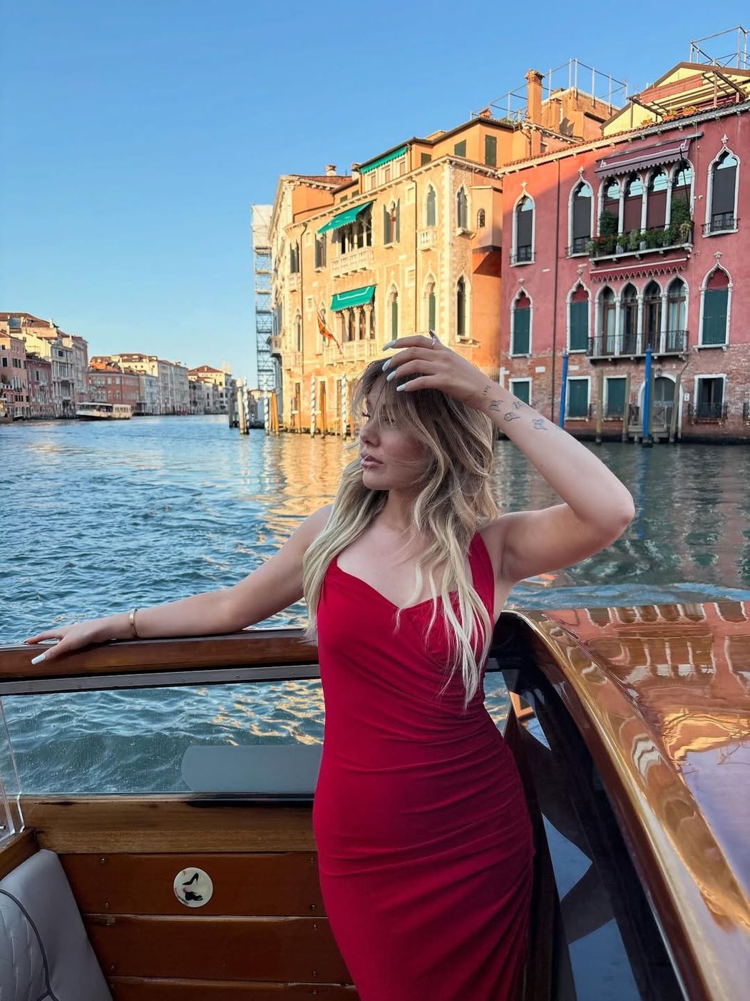 SnapInsta.to_529687725_18476372395074085_6245121398288002122_n