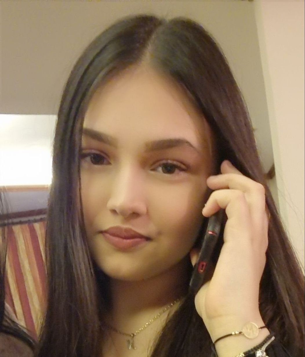 maria nastrtrut uk