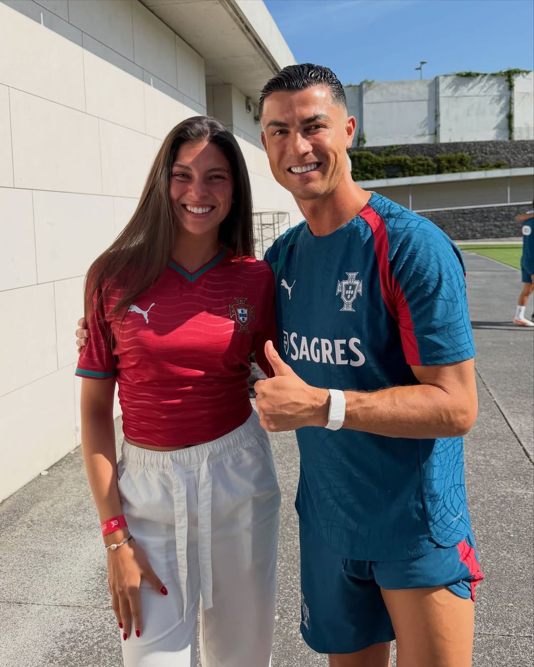 IM STILL CRYING 🥹🐐 (1)