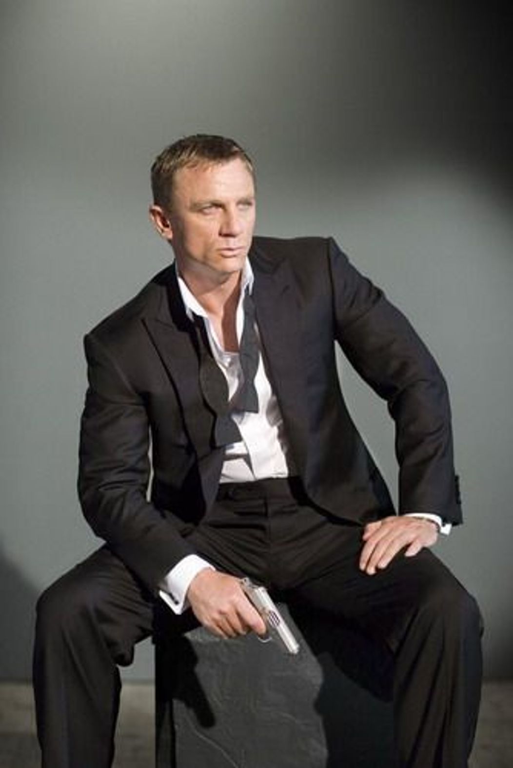 Agentul 007 - James Bond, fireste.
