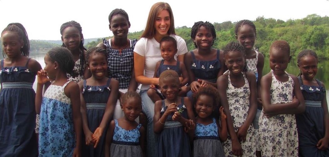 a infiat copii din africa