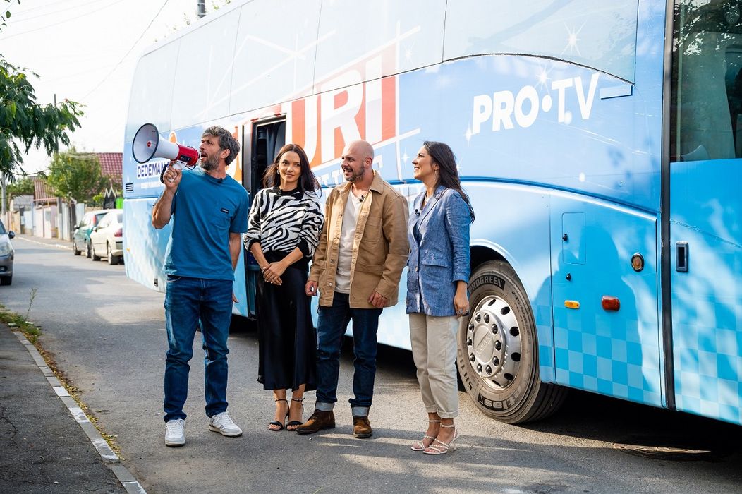 Dragoș, Alex, Oana, Cristina
