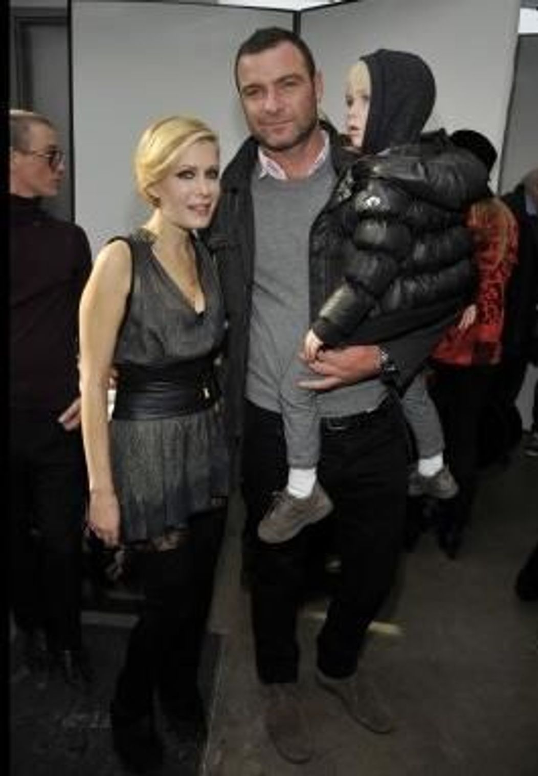 Liev Schreiber si familia