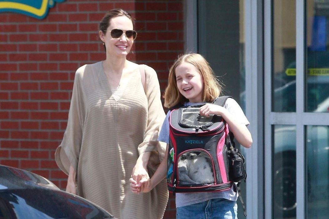 Angelina Jolie și fiica ei, Vivienne. FOTO: Profimediaimages.ro