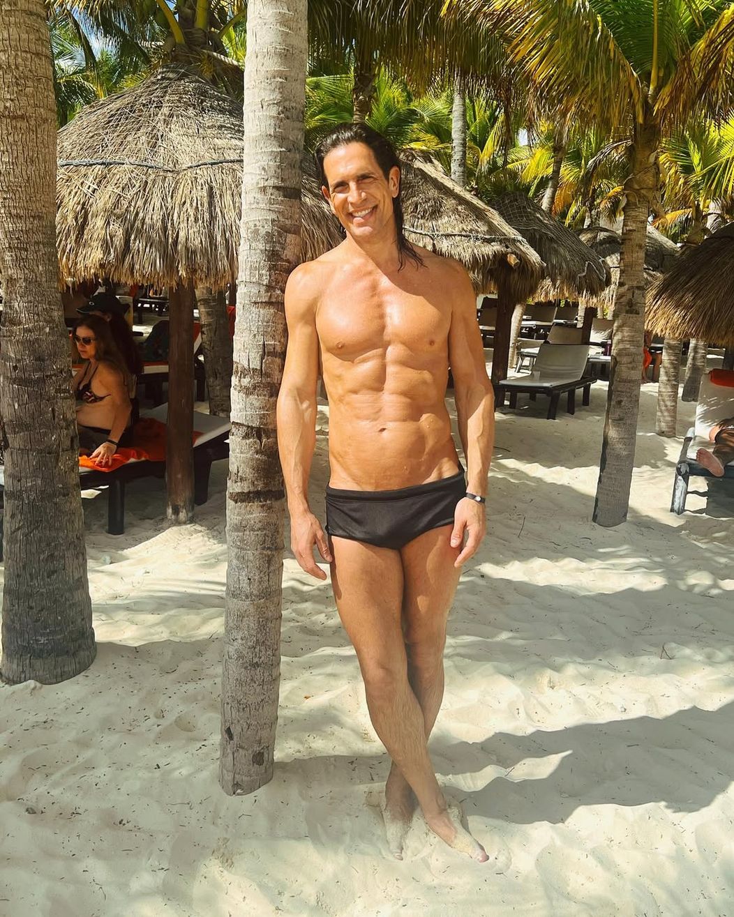 Arena+Agua+Palmera+Sunga=Verano.@vivaresorts @fedenglia @starliveproducciones #onlyatviva#amigosparasiempre
