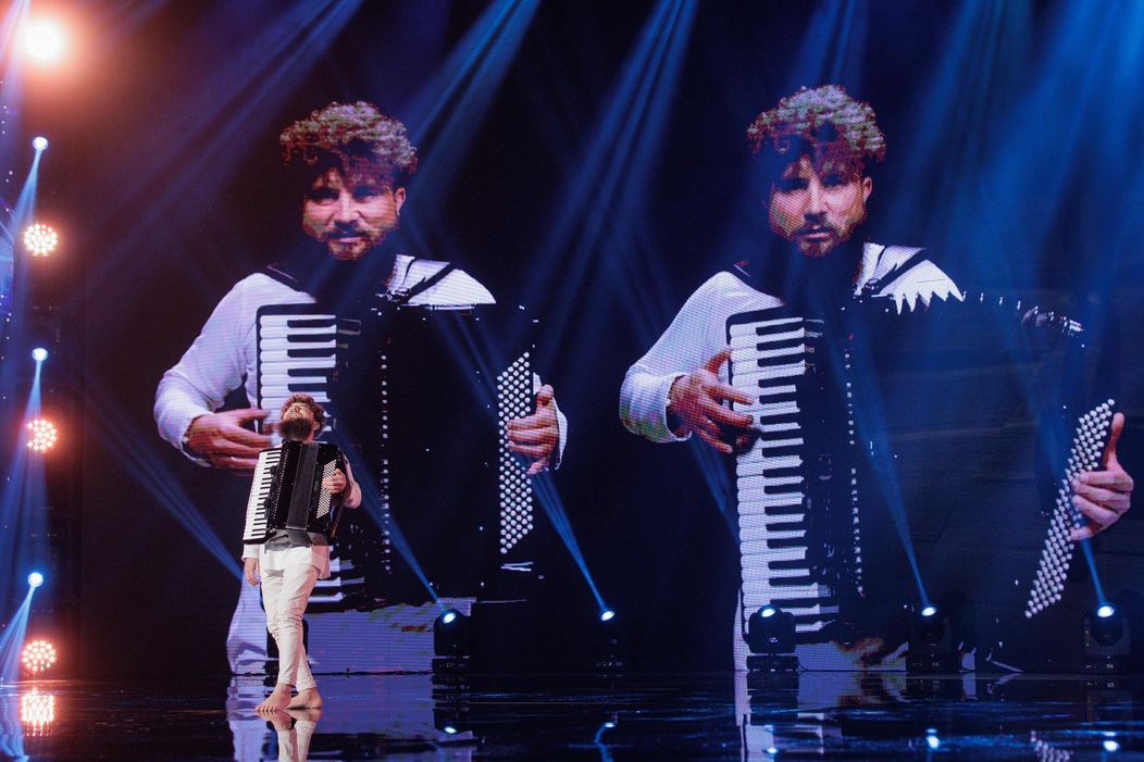 9W0A8123