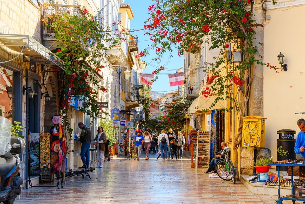 shutterstock_2799323917