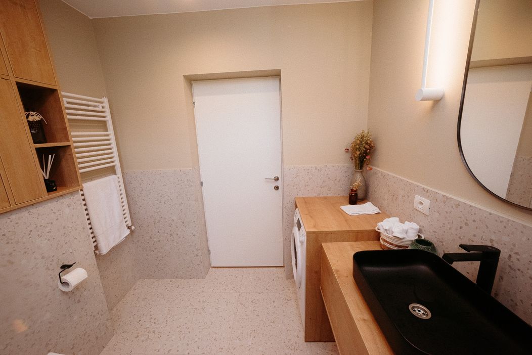 După o noapte albă, arhitecții termină casa începută de Titica. Reacția familiei Răceală, atunci când vede fațada locuinței „Nu mi-am imaginat așa ce (21)