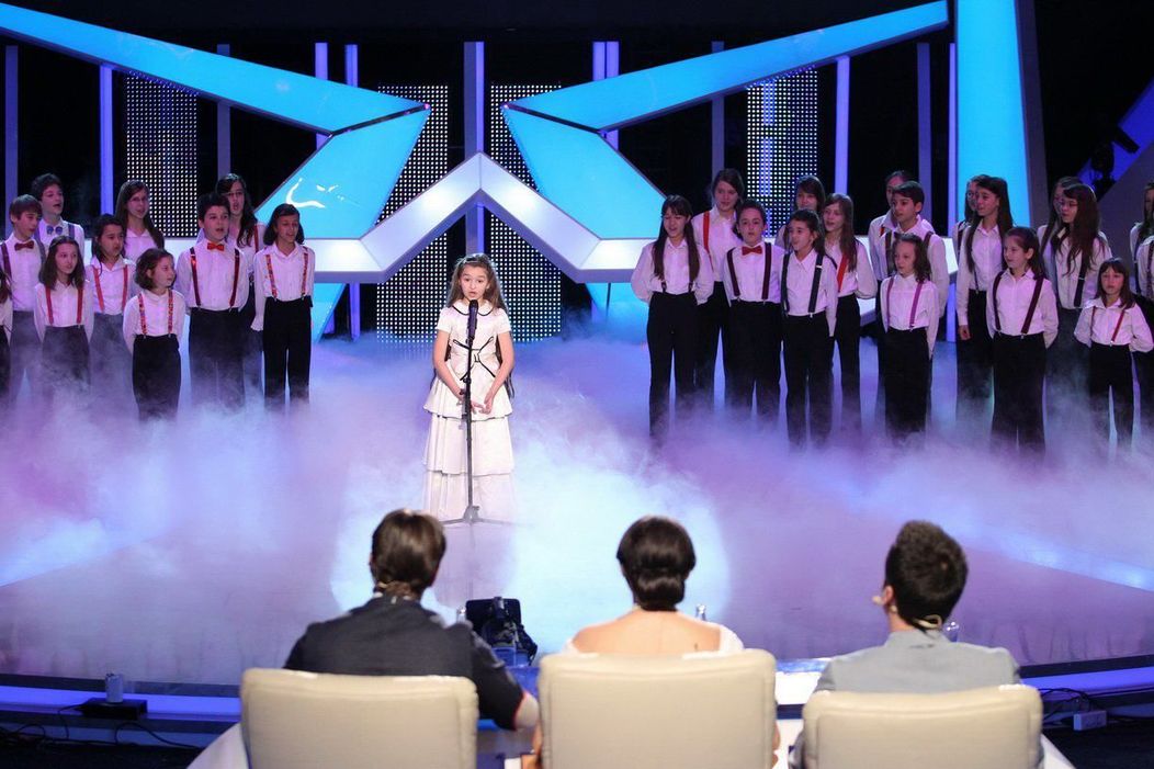 Rebeca Maria Neacșu de la Românii au talent 