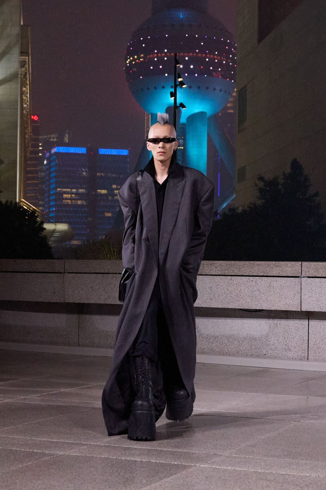 Large-SP25_RUNWAY_IMAGES_LOOK05-FL_TIMO_2000x3000