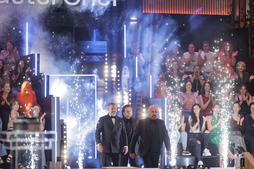 Finala MasterChef România, 16 decembrie 2025. Ultima bătălie a sezonului 10 este aici. Cum se simt cei trei finaliști înainte de găti pentru ultima oară „Încă nu îmi vine să cred că am ajuns aici (12)