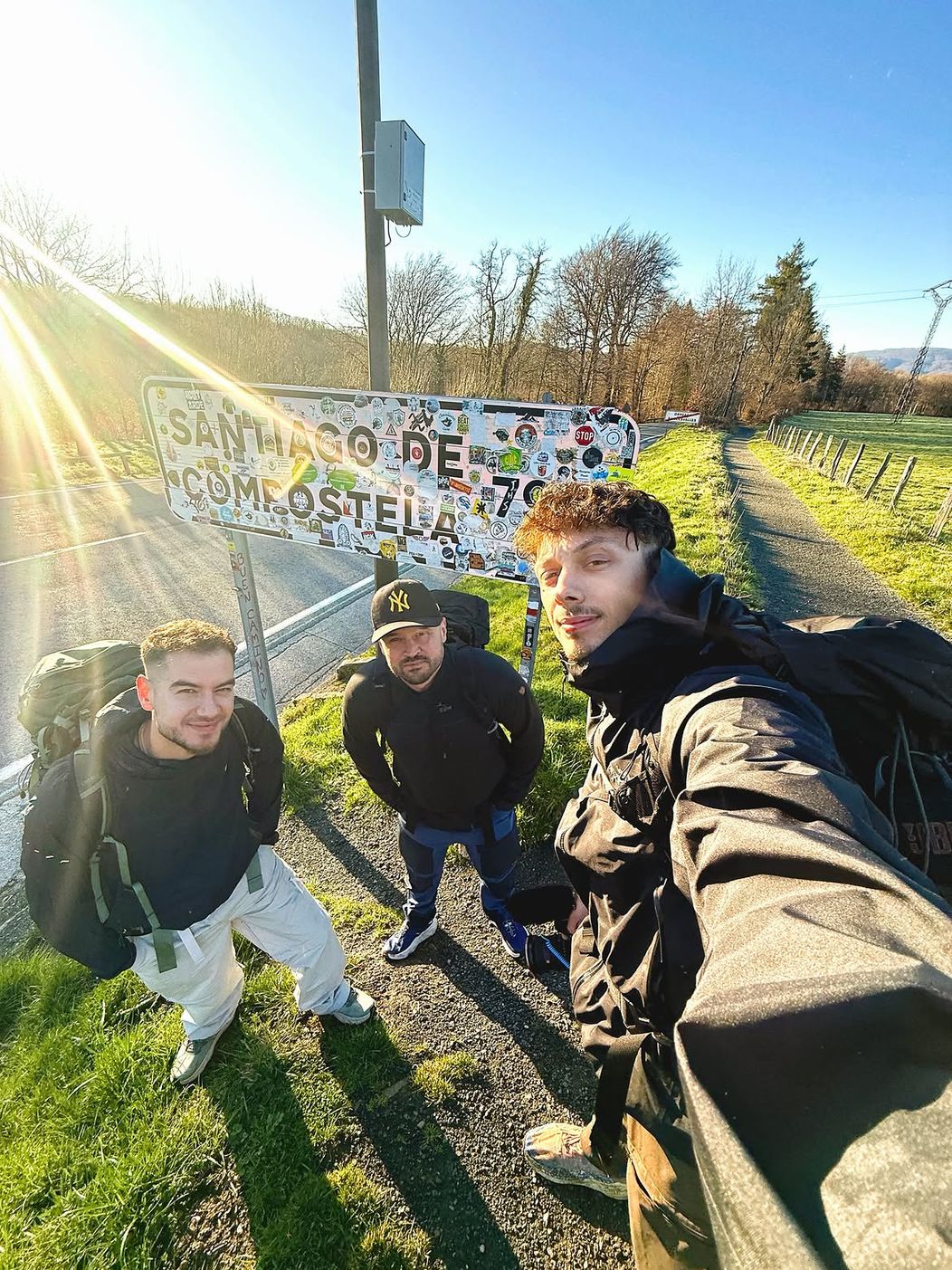 Am reusit🥹800km pe jos in 34 zile... cand ma gandeam la inceput la asta mi se parea imposibil.  (6)