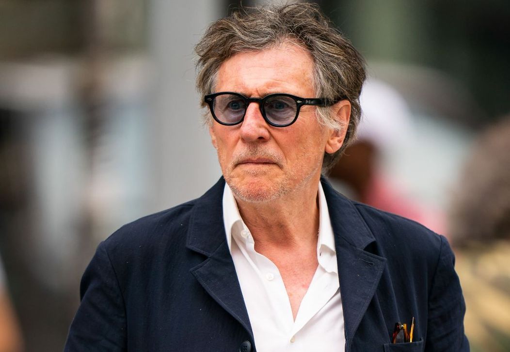 Gabriel Byrne, molestat de un preot în copilărie. Ce i-a spus când l-a sunat, după mulți ani. FOTO: Getty Images