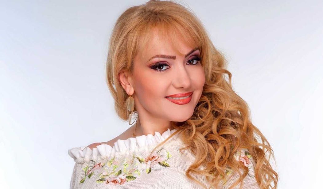 Adriana Ochișanu