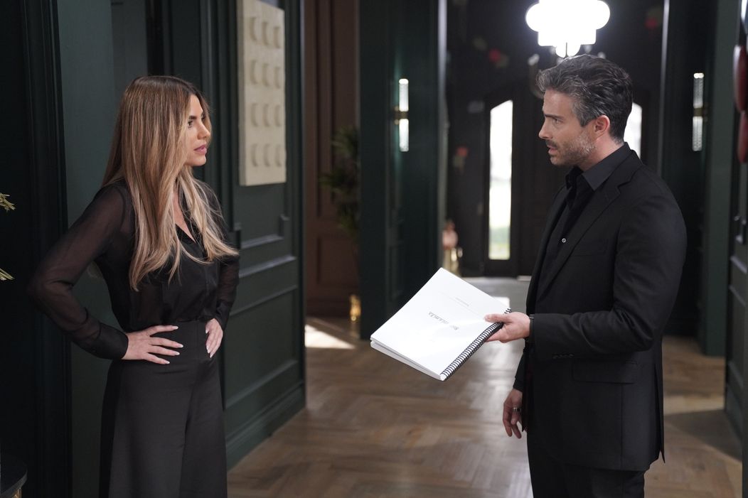 TV_SDL01_EpisodicPhoto_020-3067593