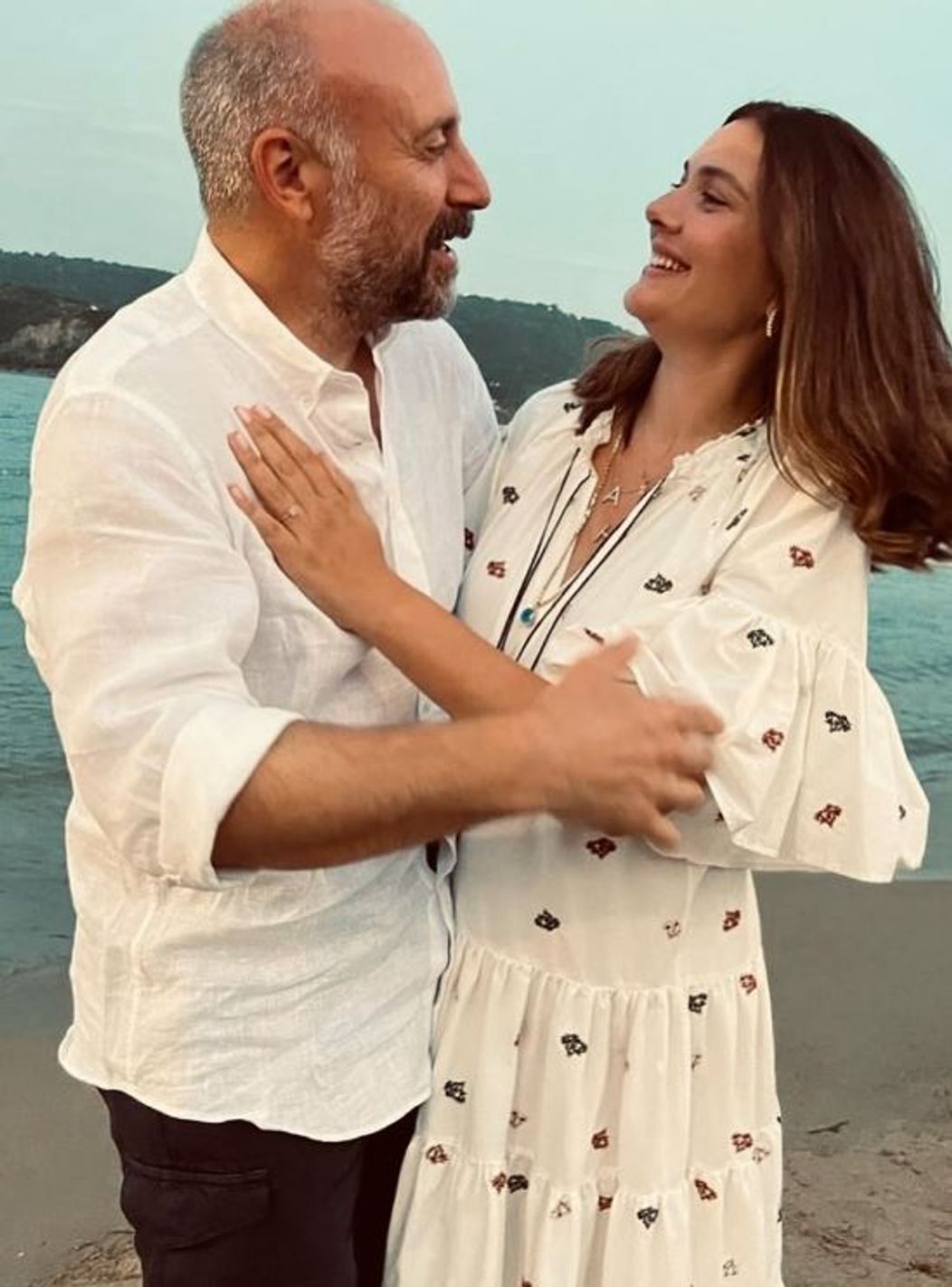 halit si sotia