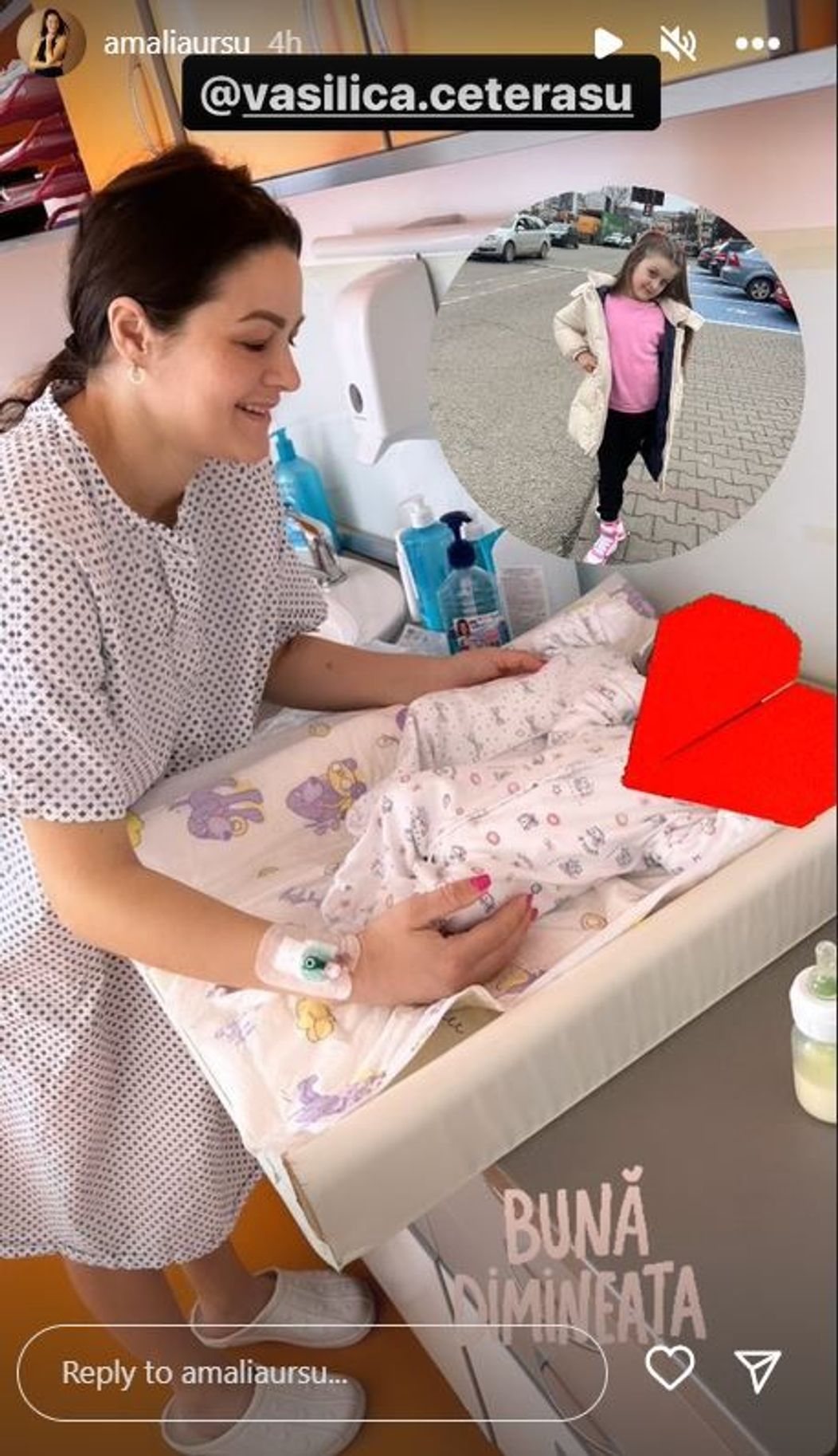 Amalia Ursu la spital cu gemenii 
