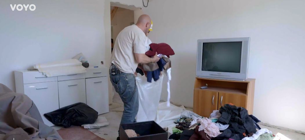 Familia Răceală pleacă în prima vacanță din ultimii ani. Echipa „Visuri la Cheie” dă startul lucrărilor pentru locuința mult dorită de Titica și de Dariana „Abaterile sunt foarte mari” (6)