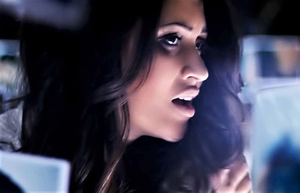 Irina Rimes, Irina Remesh, IRRA, Iluzii desarte. FOTO: YouTube/KobzzonLab
