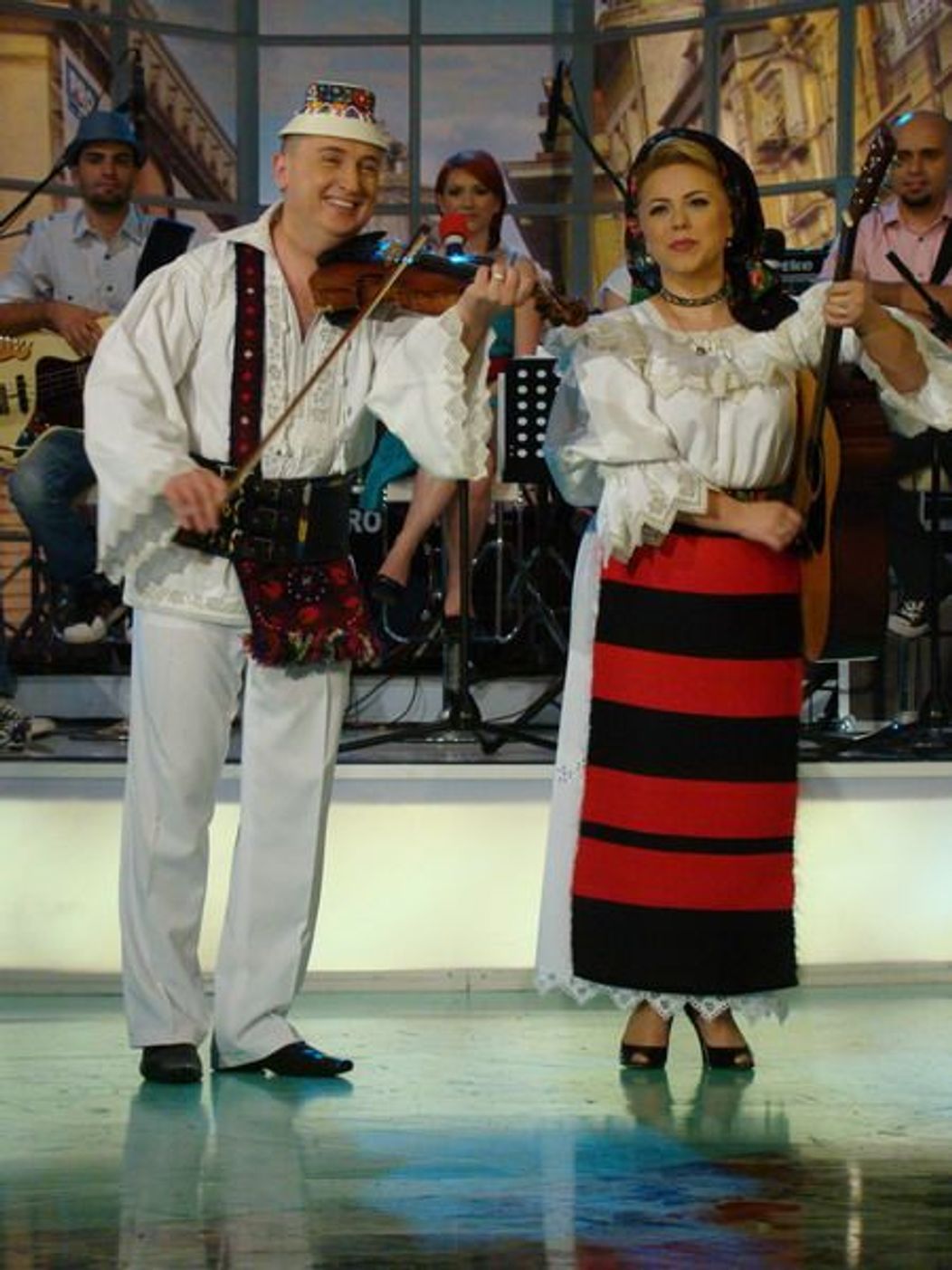 Cornelia si Lupu Rednic