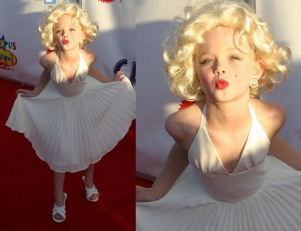 Ella Fanning