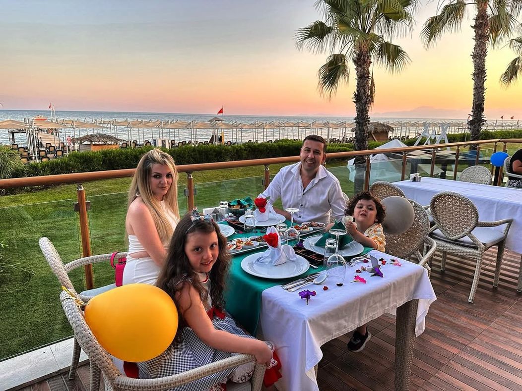 familia lui Kuzey Gezer
