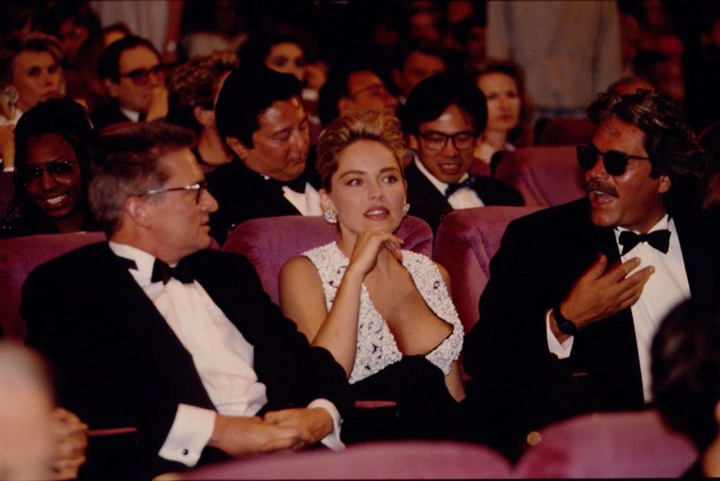 Sharon Stone, păcălită să filmeze fără lenjerie intimă în Basic Instinct